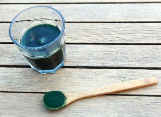 spirulinowy koktajl